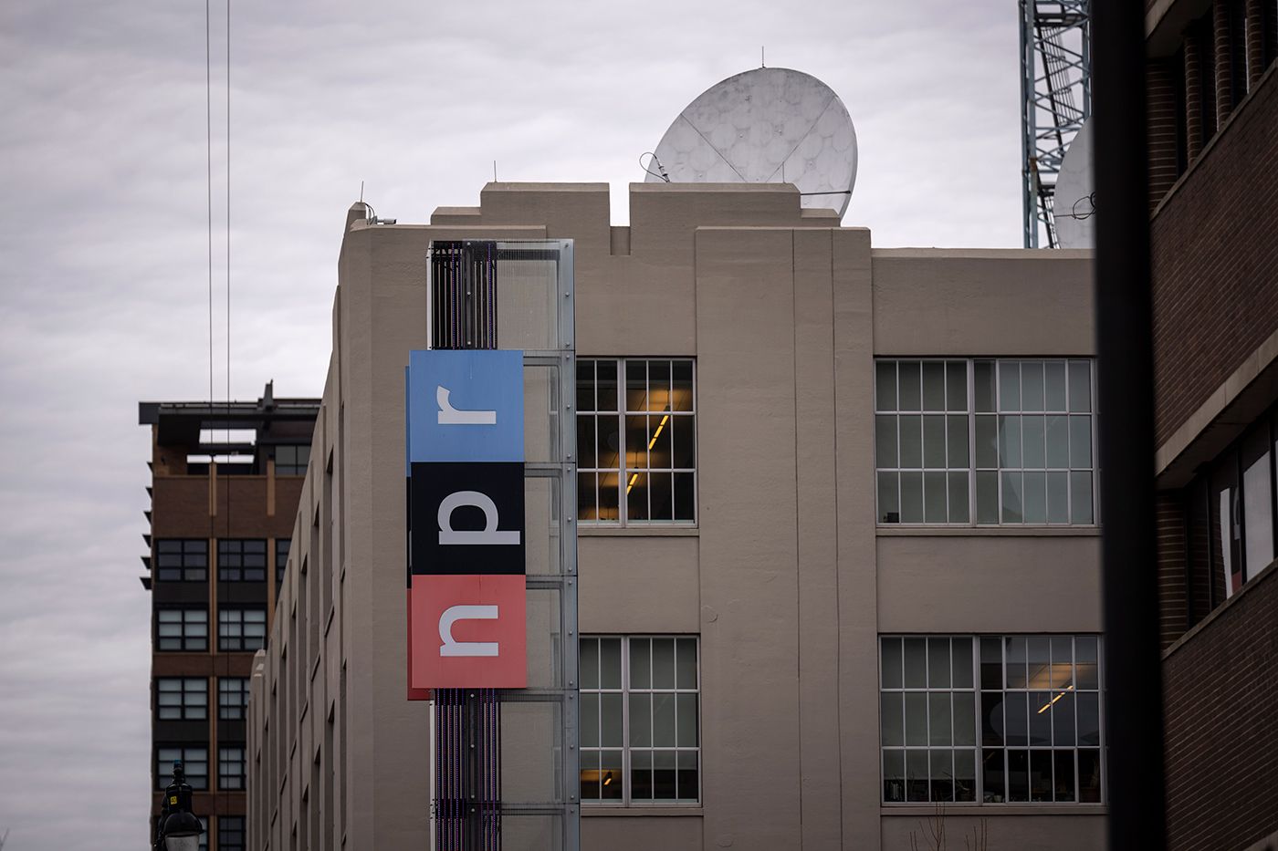 Musk Is Now Threatening to Take NPR's Twitter Handle From Them and Reassign It