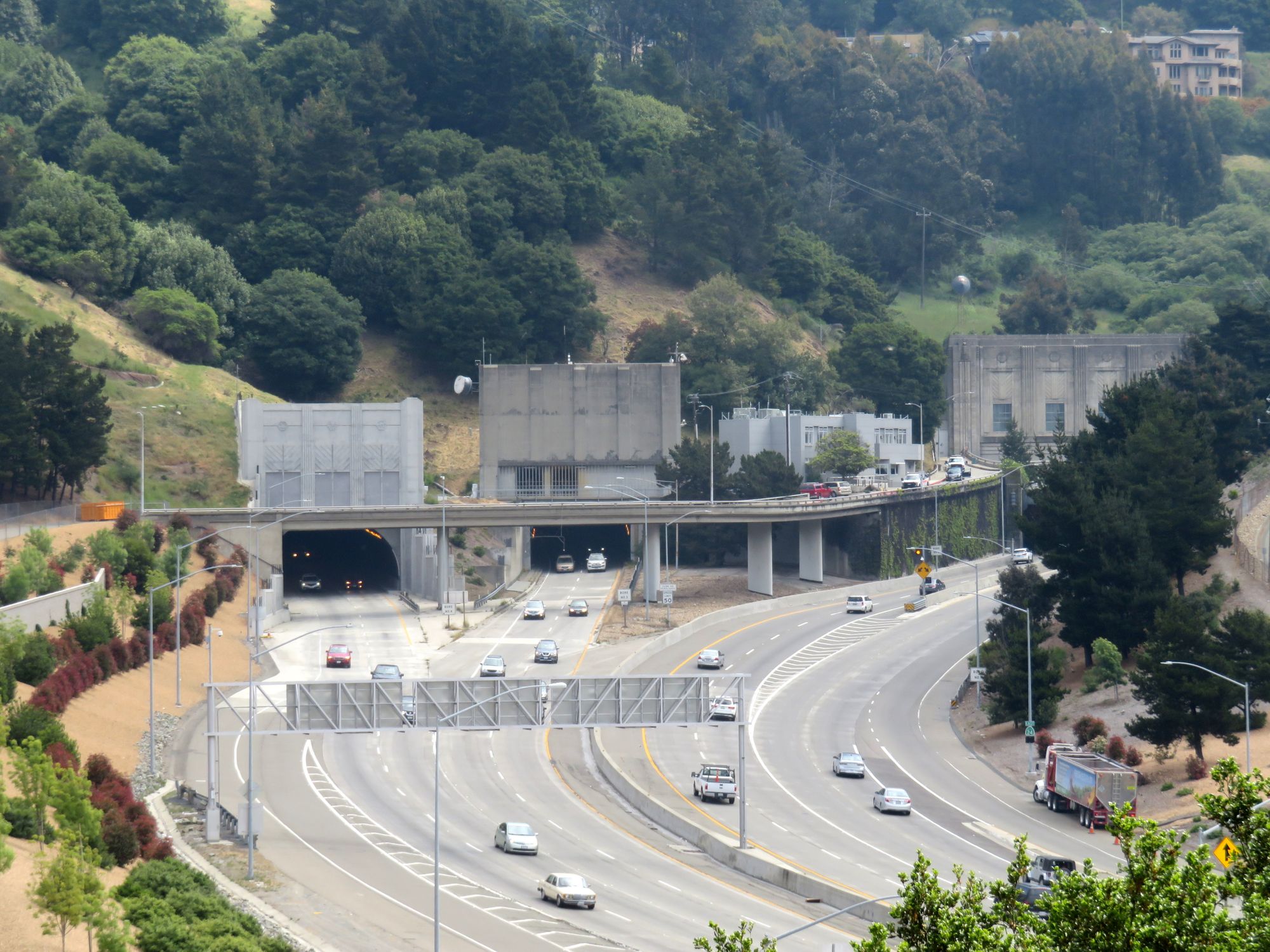 Rainwater Is Oddly Accumulating In Caldecott Tunnel, Despite Lack Of Recent Rain