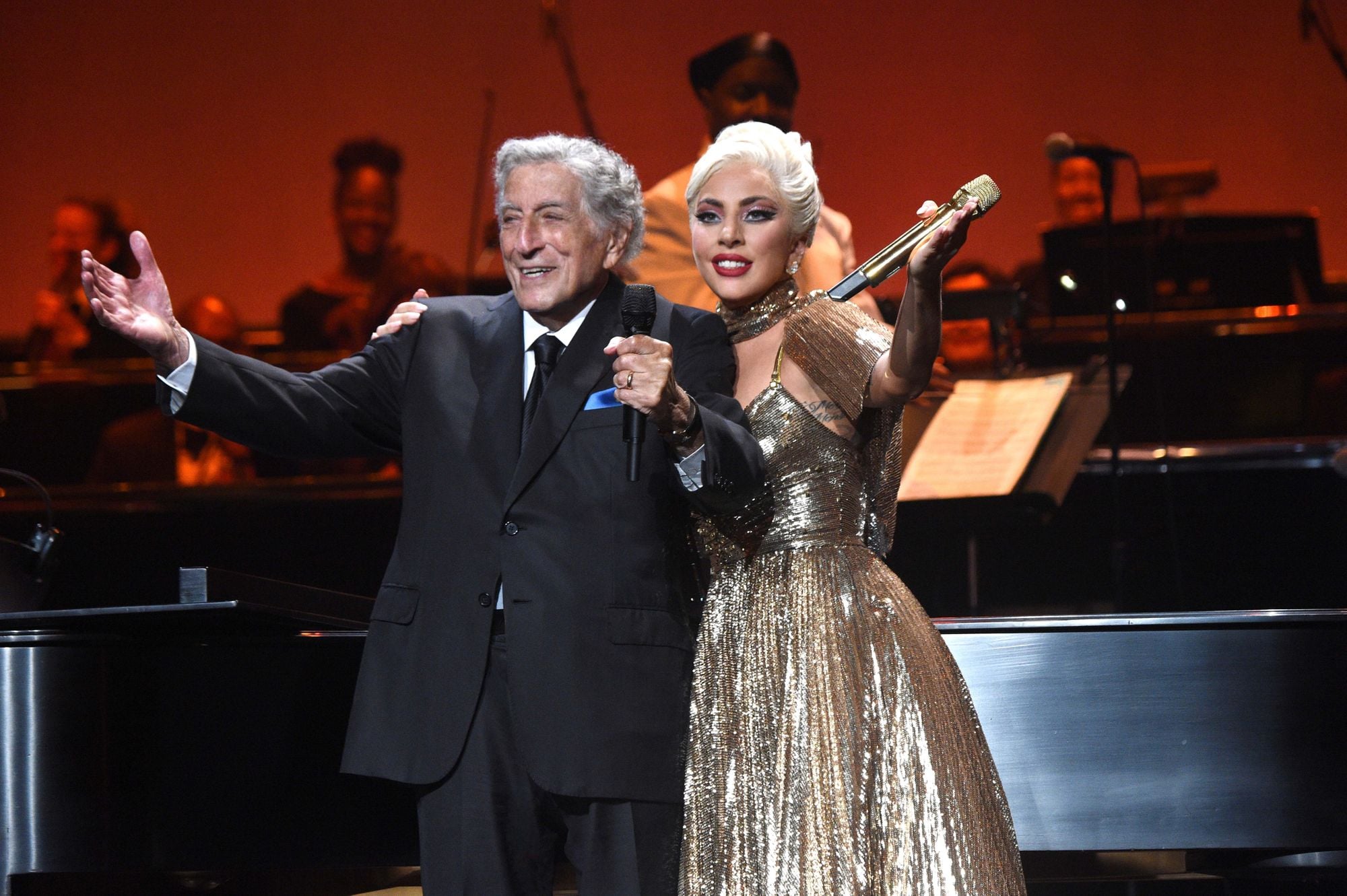 Friday Morning Constitutional: Tony Bennett Has Died