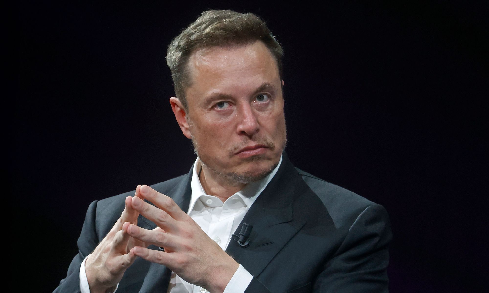 Elon-Zuck Battle Heats Up With Musk Threatening Lawsuit Over Meta’s Copycat Product Threads