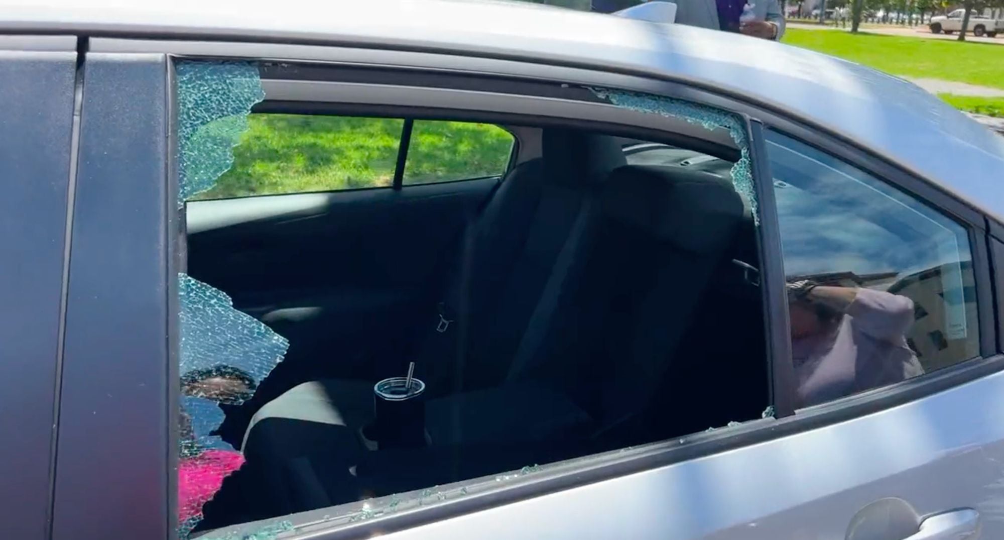 Yet Again, CNN Reporter Gets Car Broken Into While Covering Crime in Oakland