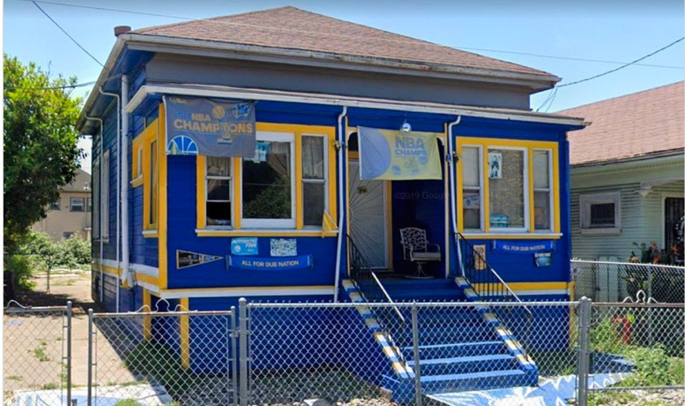 NBA Superfan Behind Oakland’s ‘Warriors House’ Has Died, Shelter Seeks Adoptive Home For His Dogs