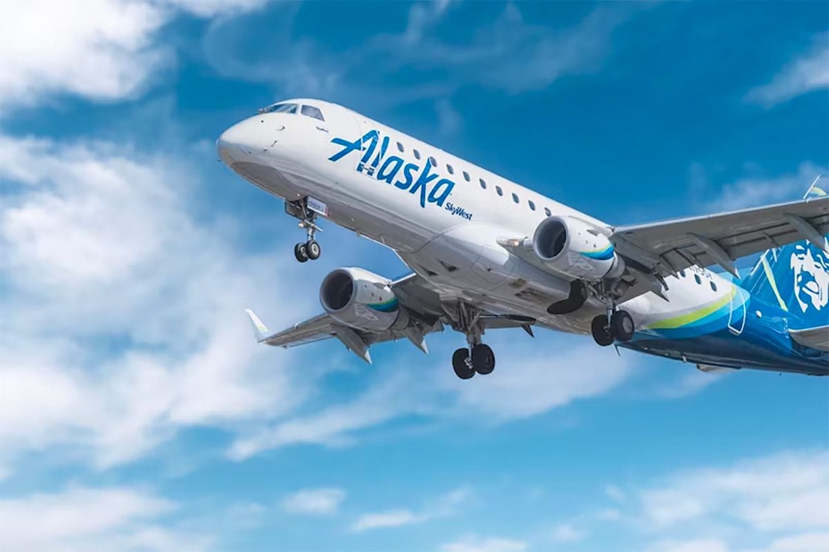 San Francisco-Bound Alaska Airlines Flight Makes Emergency Landing After Off-Duty Pilot Disrupts Engines