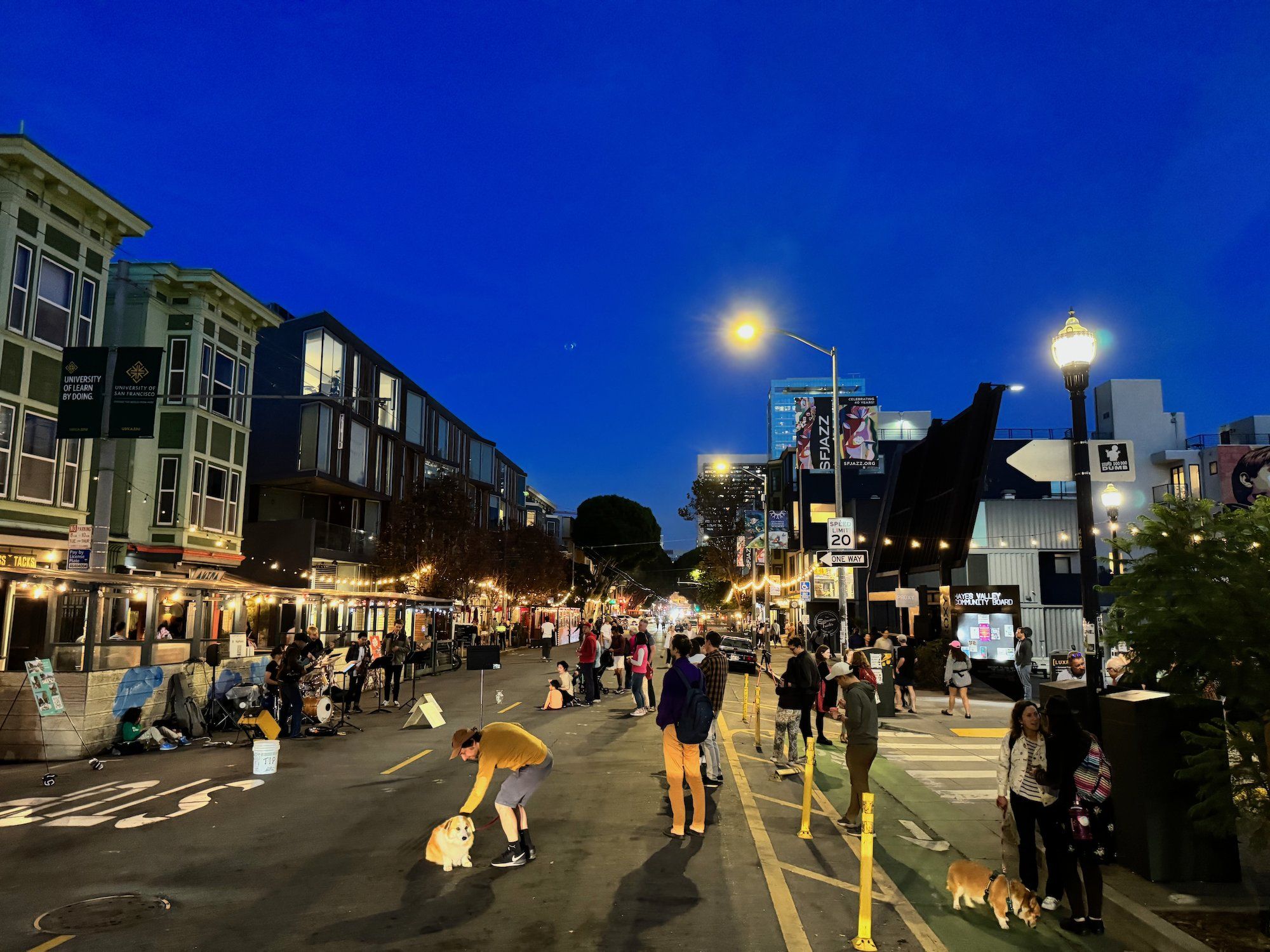 That One Block of Hayes Street Will Remain Car-Free for Another Year, But With Scaled-Back Hours
