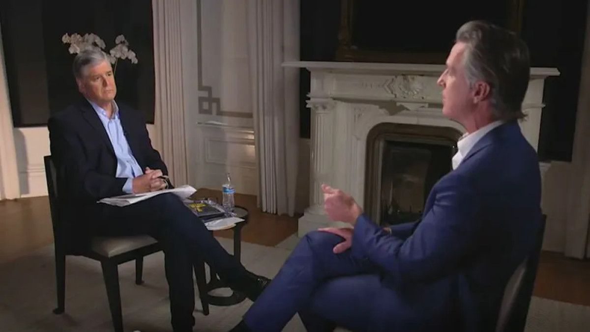 Sean Hannity Saying Curiously Complimentary Things About Gavin Newsom
