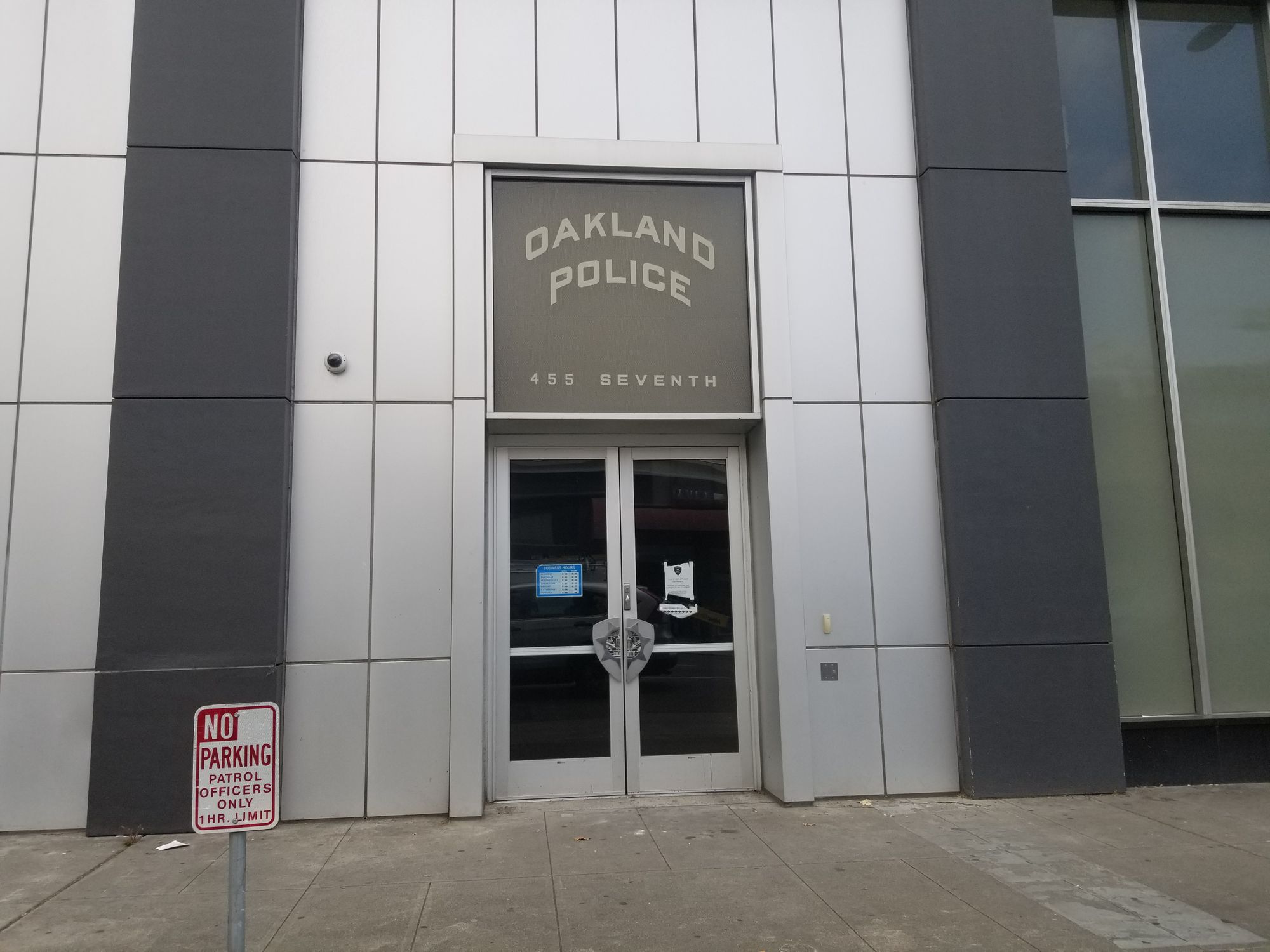 Oakland Police Chief Search Down to Three Candidates, Still Mired in Controversy