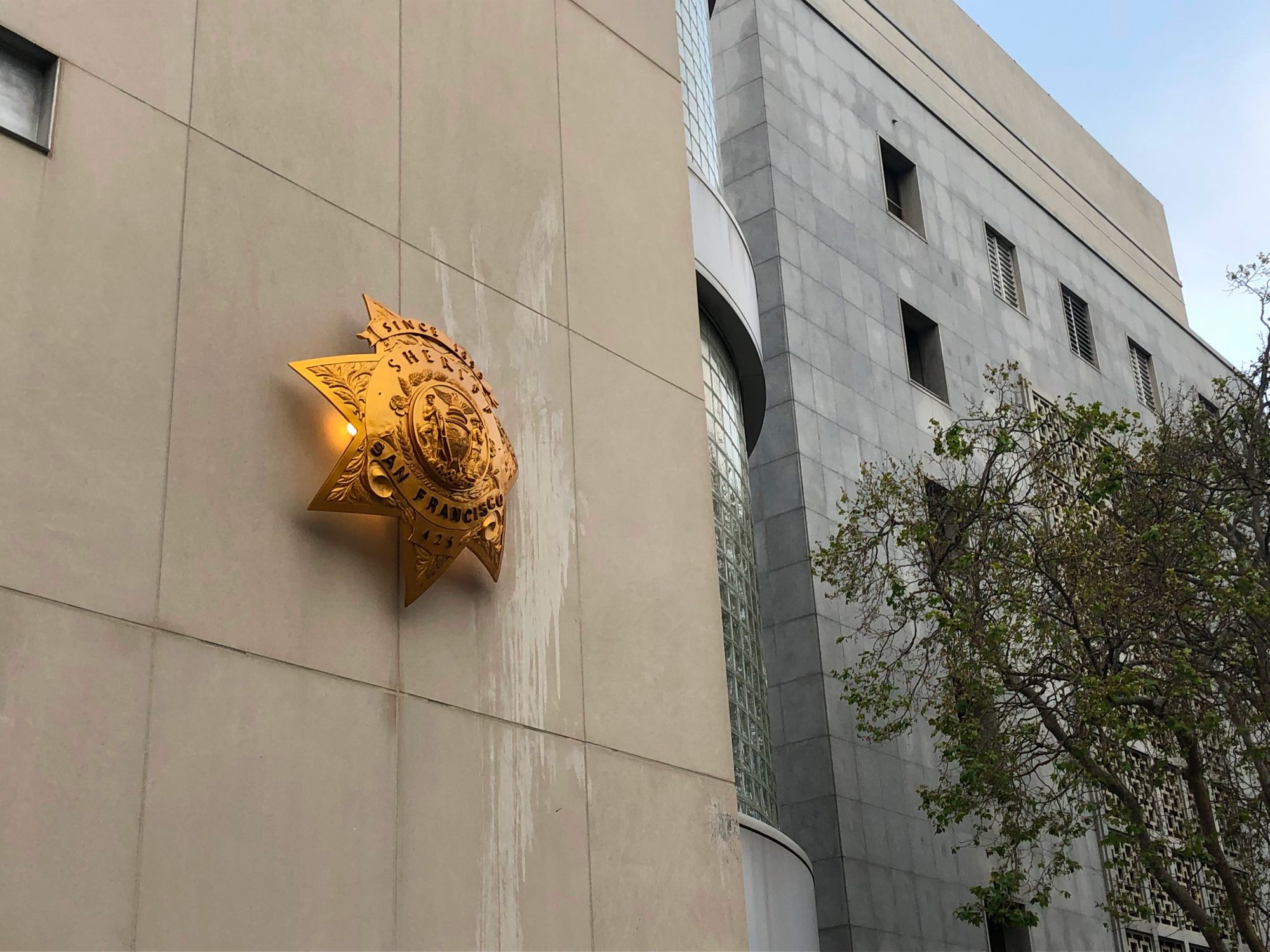 Report: SF Sheriff's Deputy from Infamous 2015 Scandal Forcing Inmates to Fight Just Got Himself Rehired