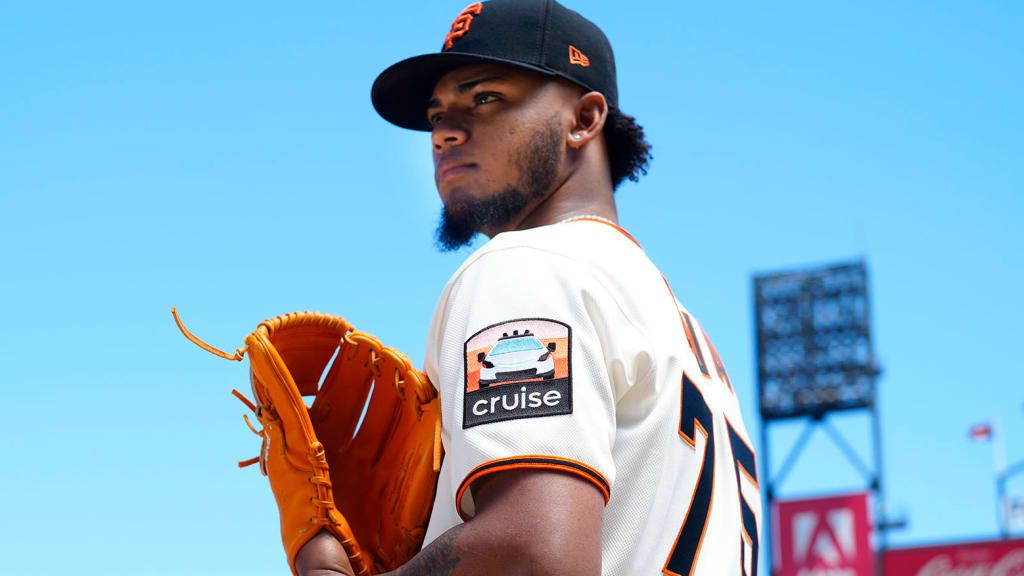 The Giants Are Dumping That GM Cruise Patch on Their Uniforms That Fans Hated