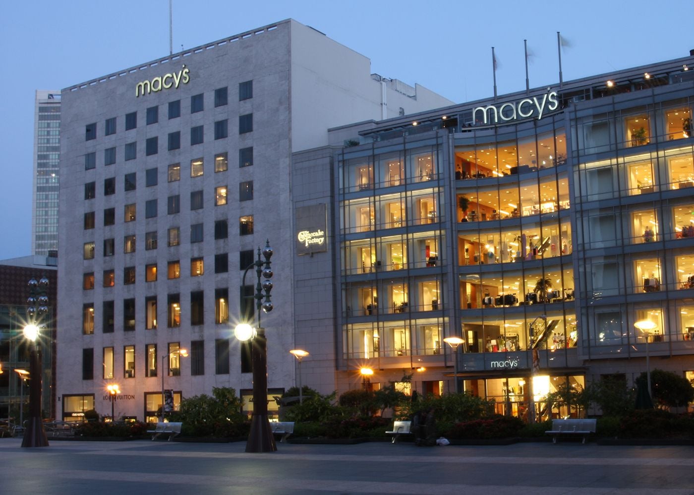 Macy's to Close Its San Francisco Union Square Flagship, In Huge Blow