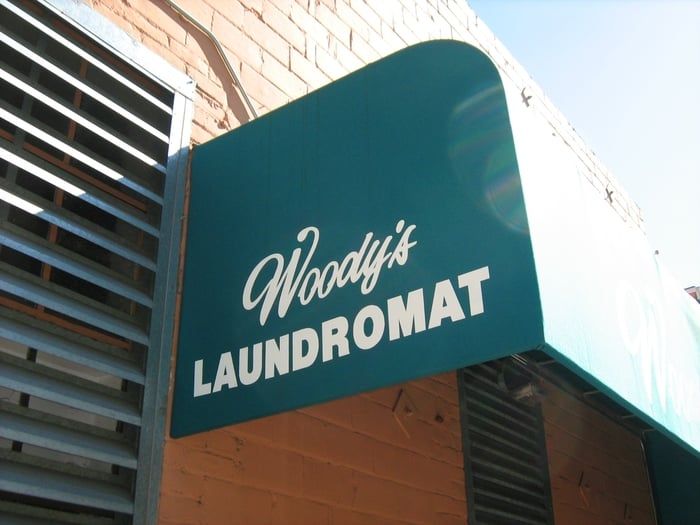 Elderly Woman Attacked and Beaten at Oakland Laundromat, Suspects Let Go and Only Charged With Misdemeanor