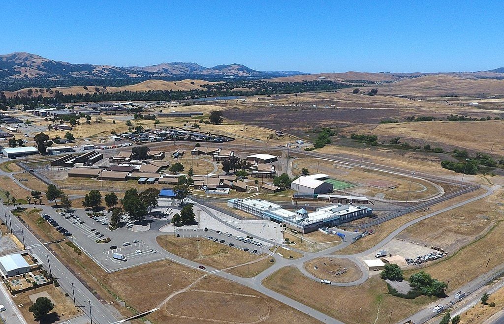 Lawyers Frantically Try to Halt Chaotic Inmate Transfer at FCI Dublin Women’s Prison