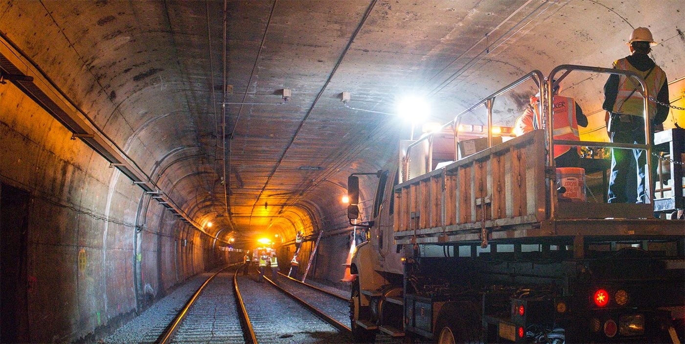 Twin Peaks Tunnel Closes This Weekend for Repairs, Muni Trains Stopping at Castro