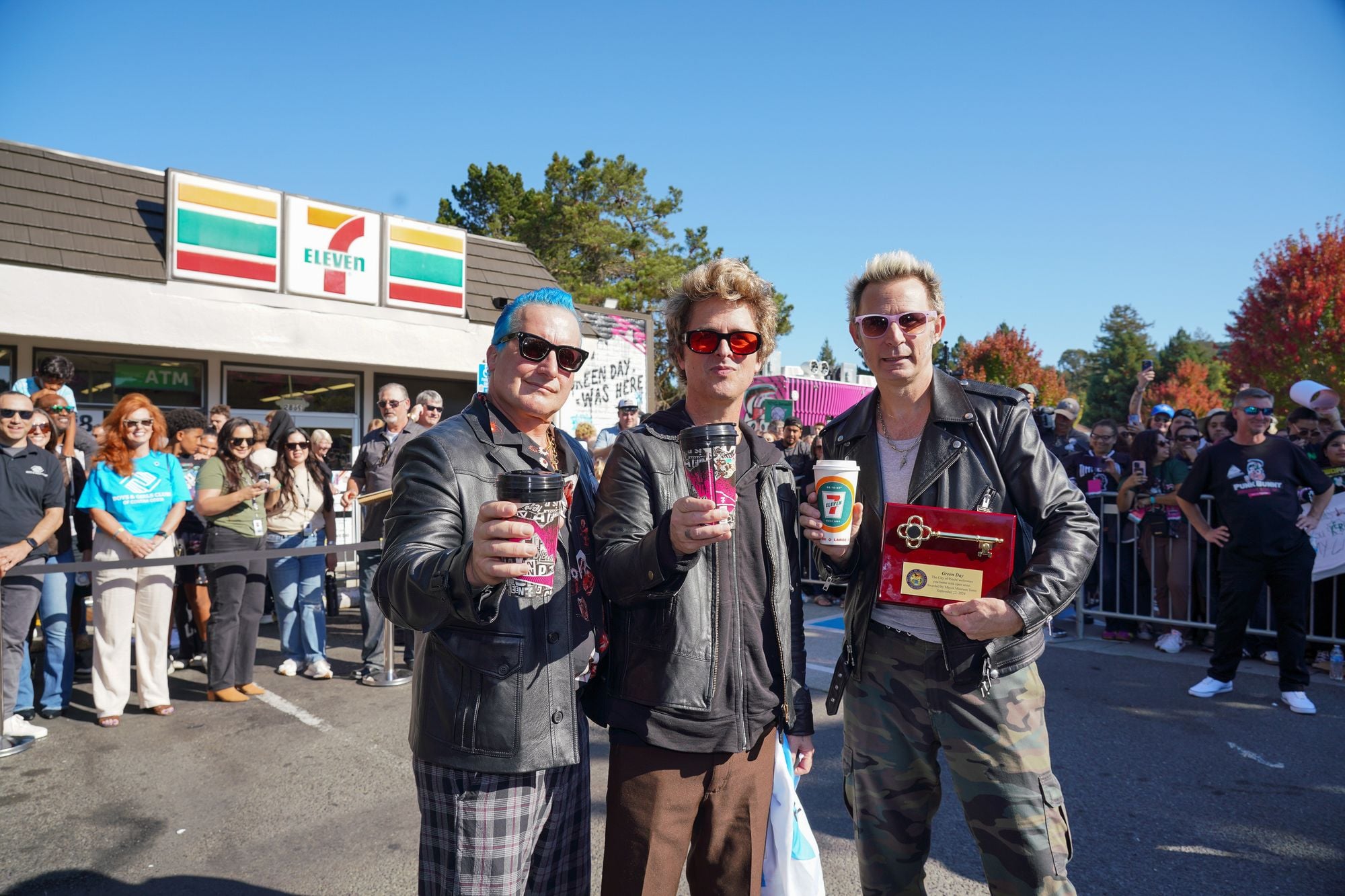 Green Day Revisits Their Hometown Pinole 7-Eleven, Gets Key to the City
