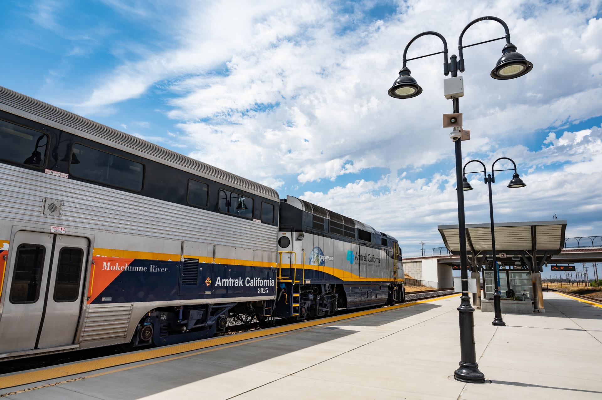 Man Who Allegedly Stabbed Two People on an Amtrak Sunday in Fairfield Will Get a Mental Competency Hearing