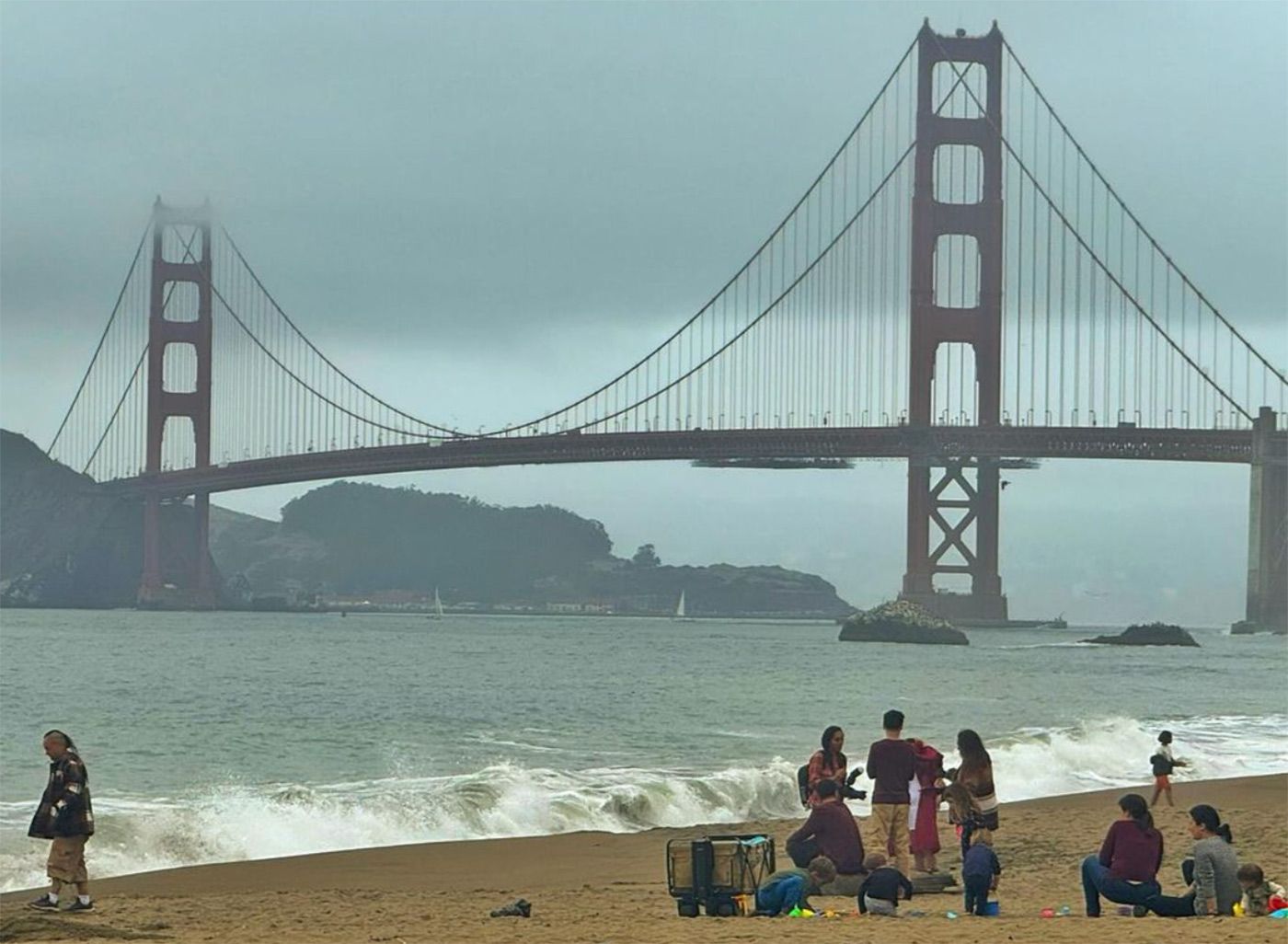 Day Around the Bay: Oakland Murder Suspect Tracked Down In Philadelphia
