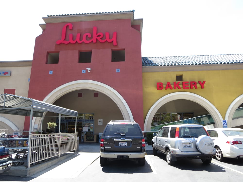 Smash-and-Grab Burglars Ram Car Into Montclair Lucky Supermarket, Make Off With ATM