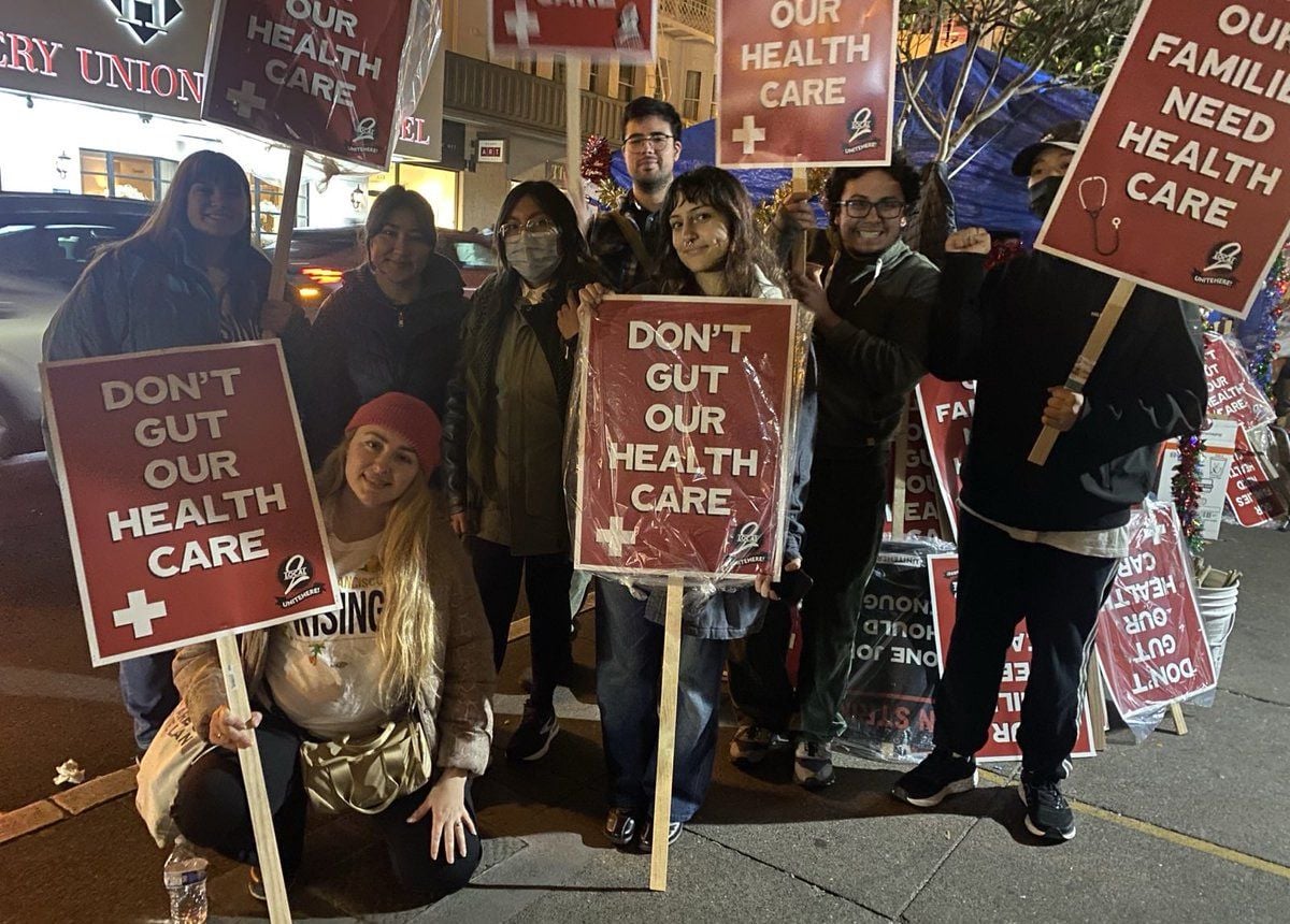Striking Hotel Workers Reach Tentative Deal With Marriott