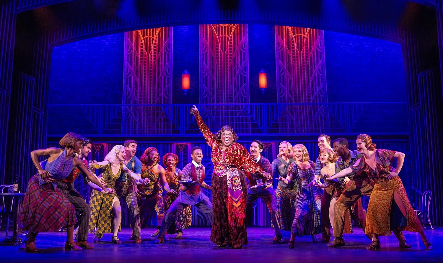 'Some Like It Hot' Marries New Values With Old-Broadway Razzle Dazzle at SF's Orpheum