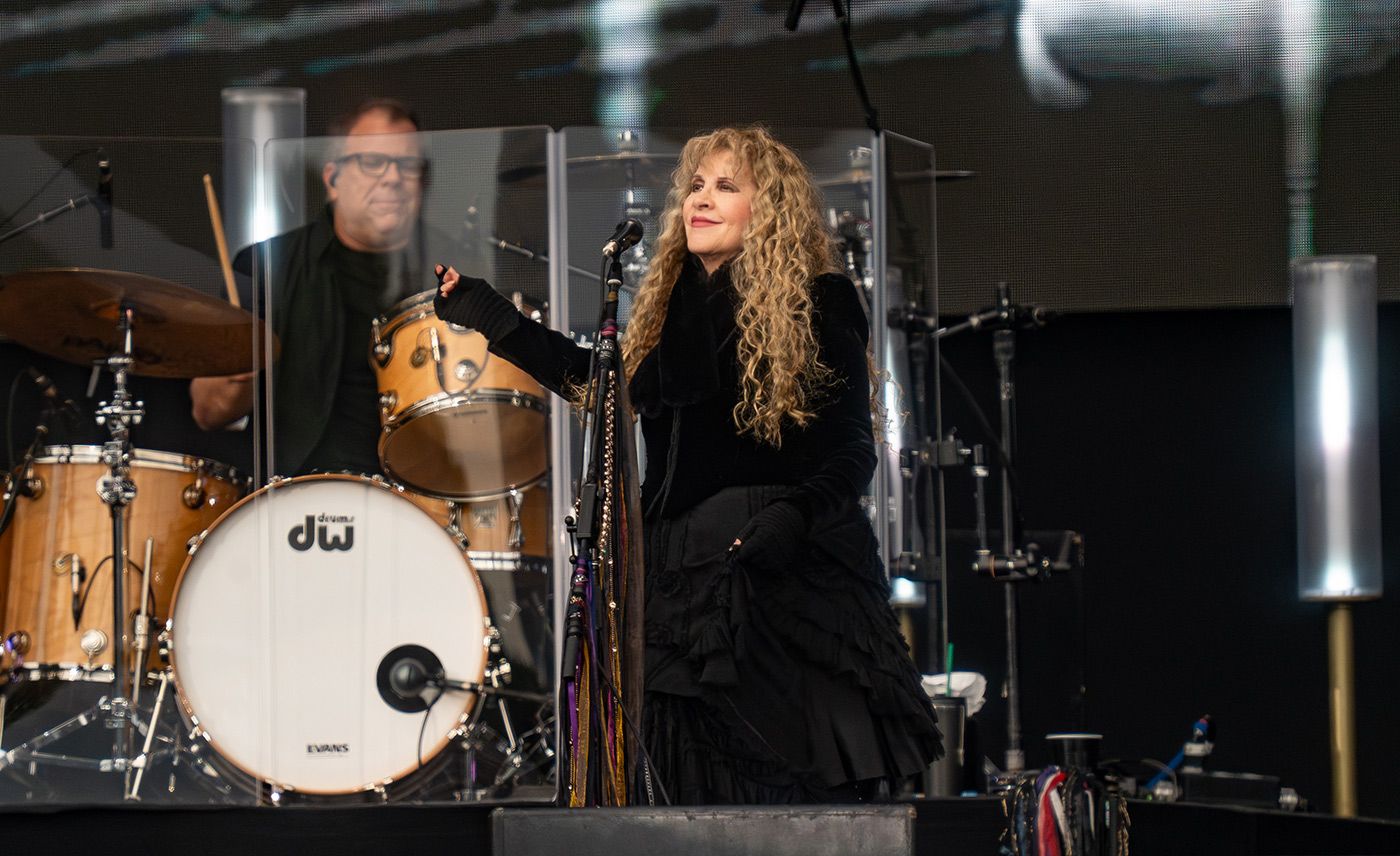 Benefit 'FireAid' Concert In LA to Feature Stevie Nicks, Joni Mitchell, Lady Gaga and Billie Eilish