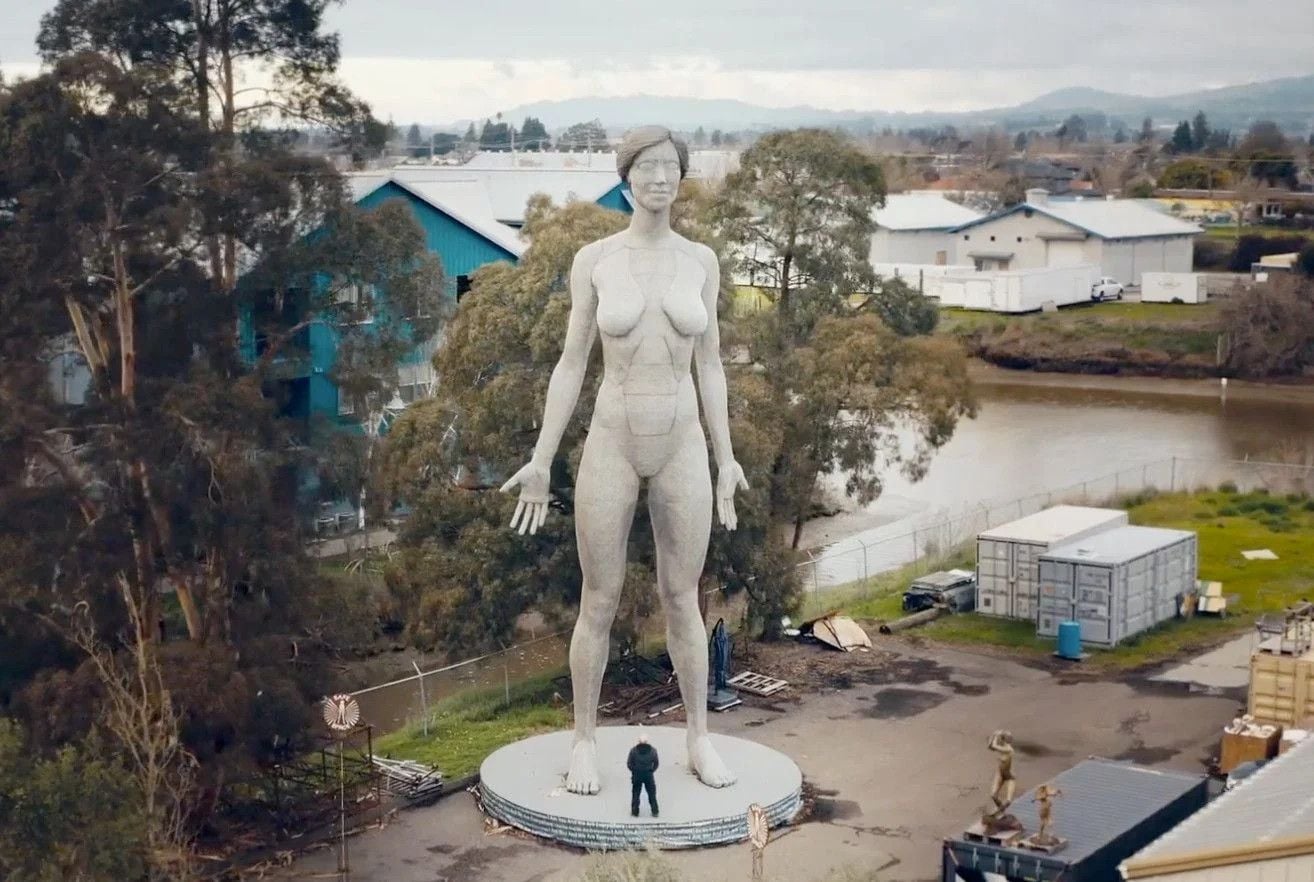 That 45-Foot-Tall Nude Woman Statue Is Coming to SF After All, and Will Be at Embarcadero Plaza