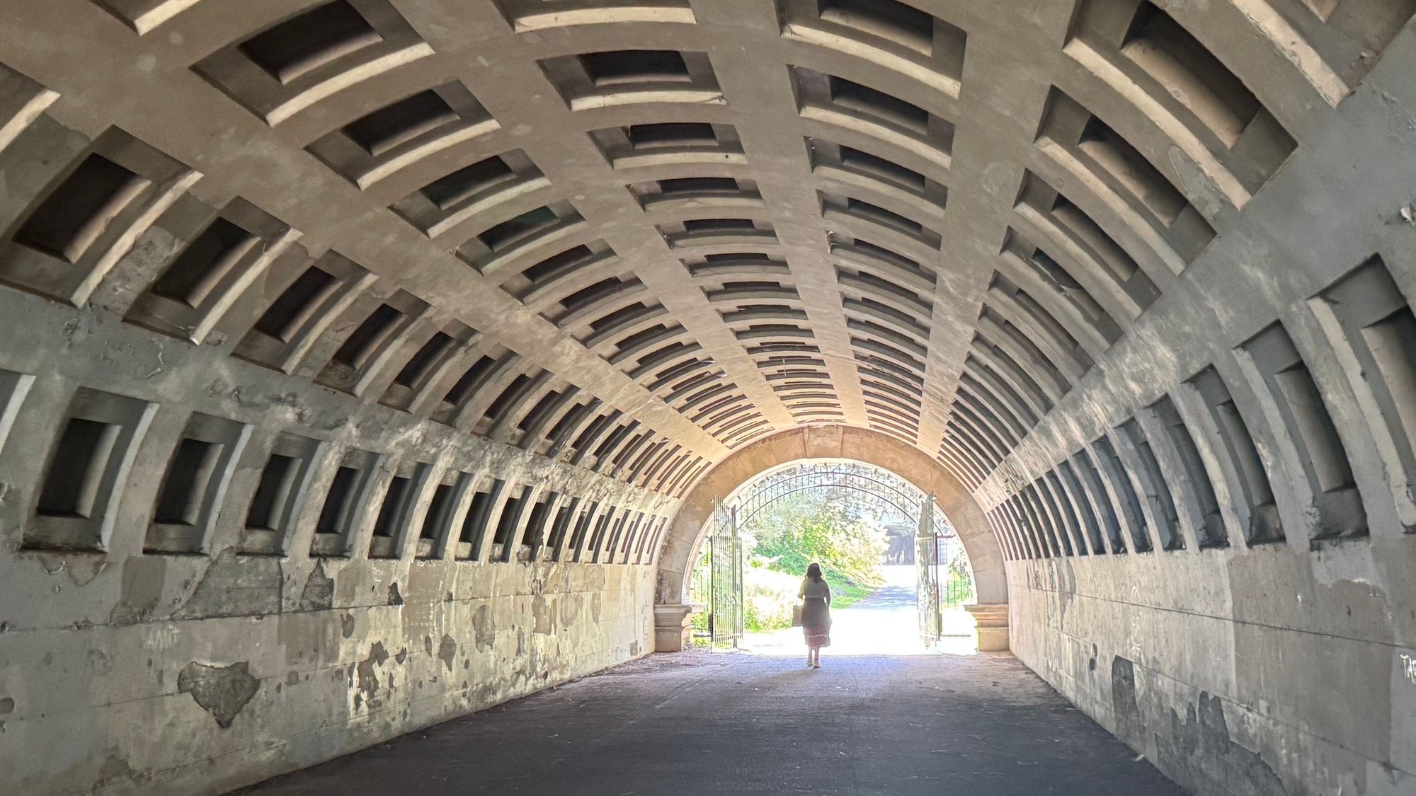 Saturday Links: 1,200 Nationwide Anti-Trump Protests Today, SF's Civic Center This Afternoon