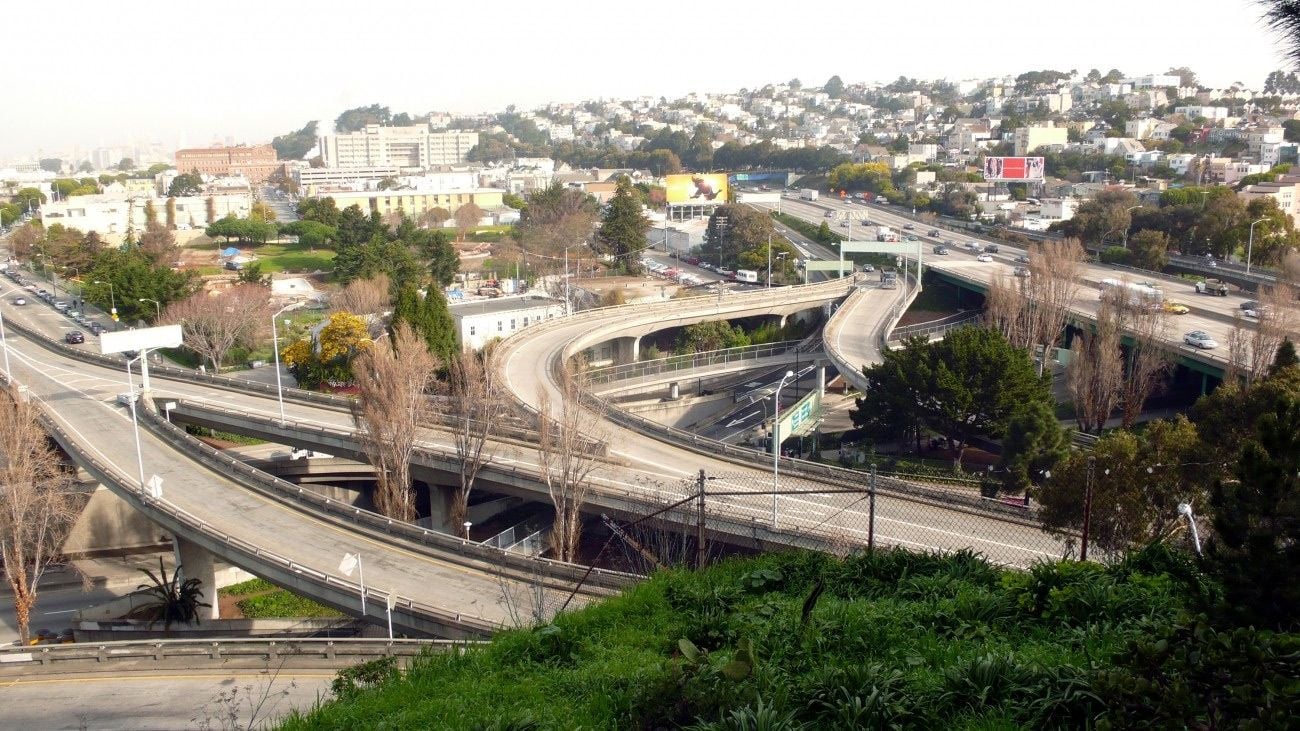 Area Around Cesar Chavez Interchange 'Hairball' Cleared of Encampments Once More