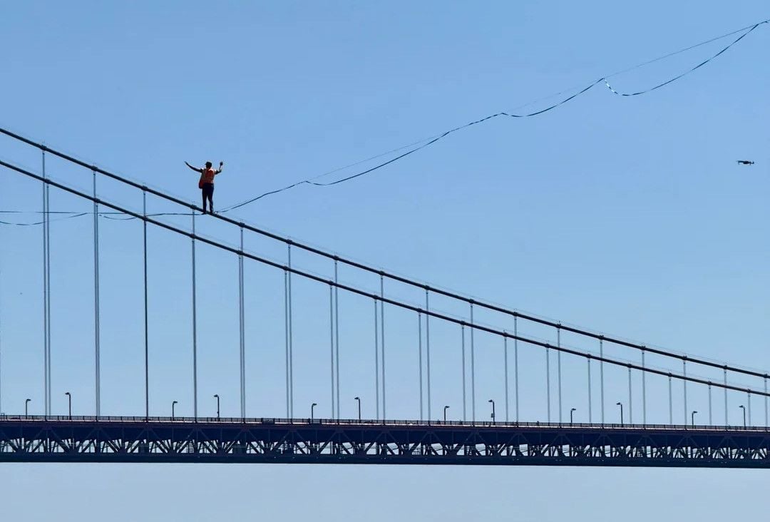 People Tightrope-Walked a 1,600-Foot Highline Next to the Golden Gate Bridge This Past Weekend