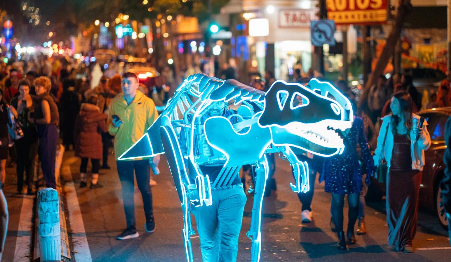 LED Disco Dinosaur Doloresaurus' Revs Up to Roar for Halloween