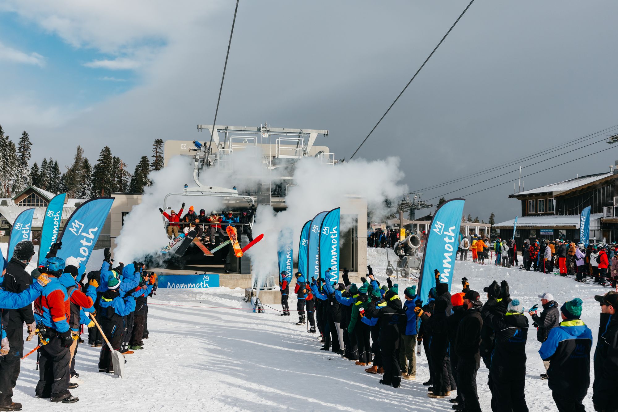 Mammoth Mountain Opens Ski Season, But Heavenly, Boreal, and Northstar Just Delayed Their Openings