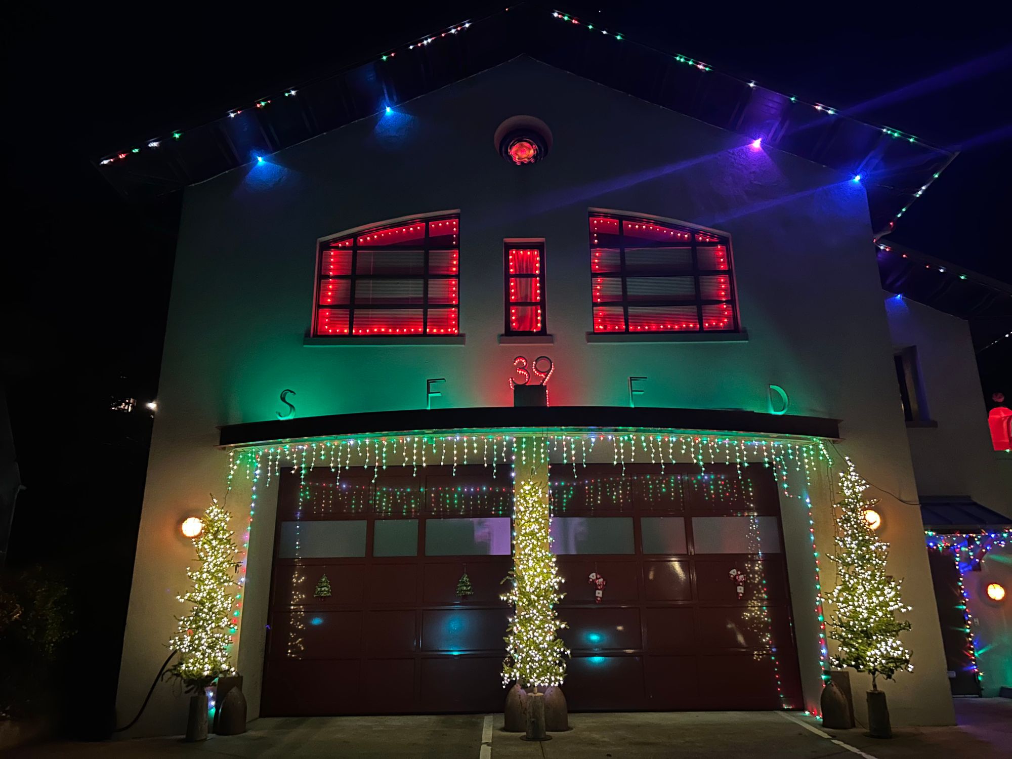 SF Fire Department Holiday Decorations Contest is Saturday, So Let’s Meet the Contestants