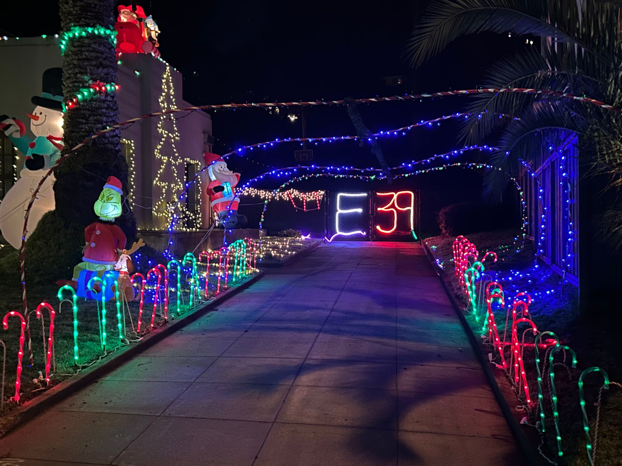 SF Fire Department Holiday Decorations Contest is Saturday, So Let’s Meet the Contestants