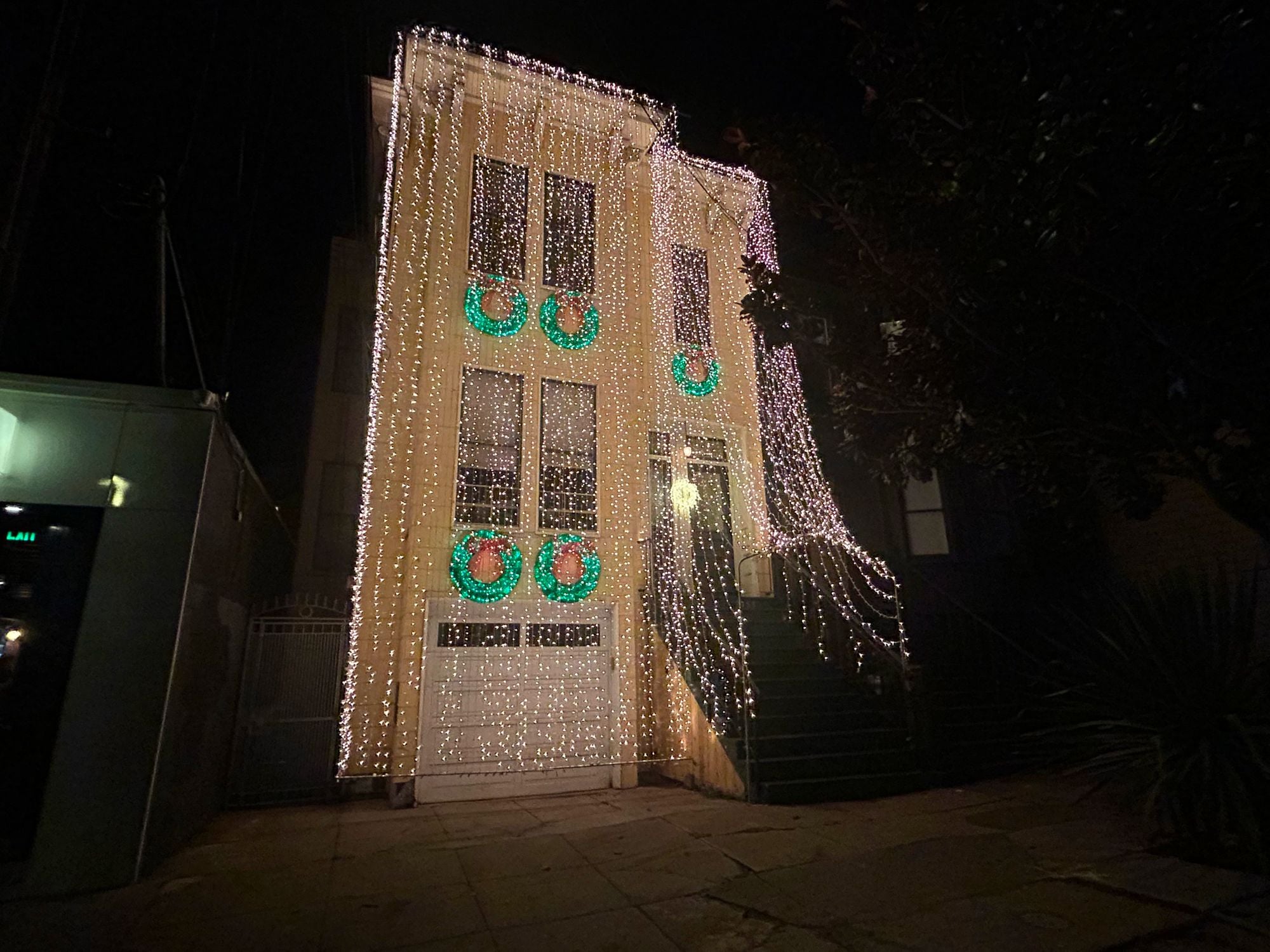 Day Around the Bay: The Christmas Eve Powerball Jackpot Will Be $1.7 Billion