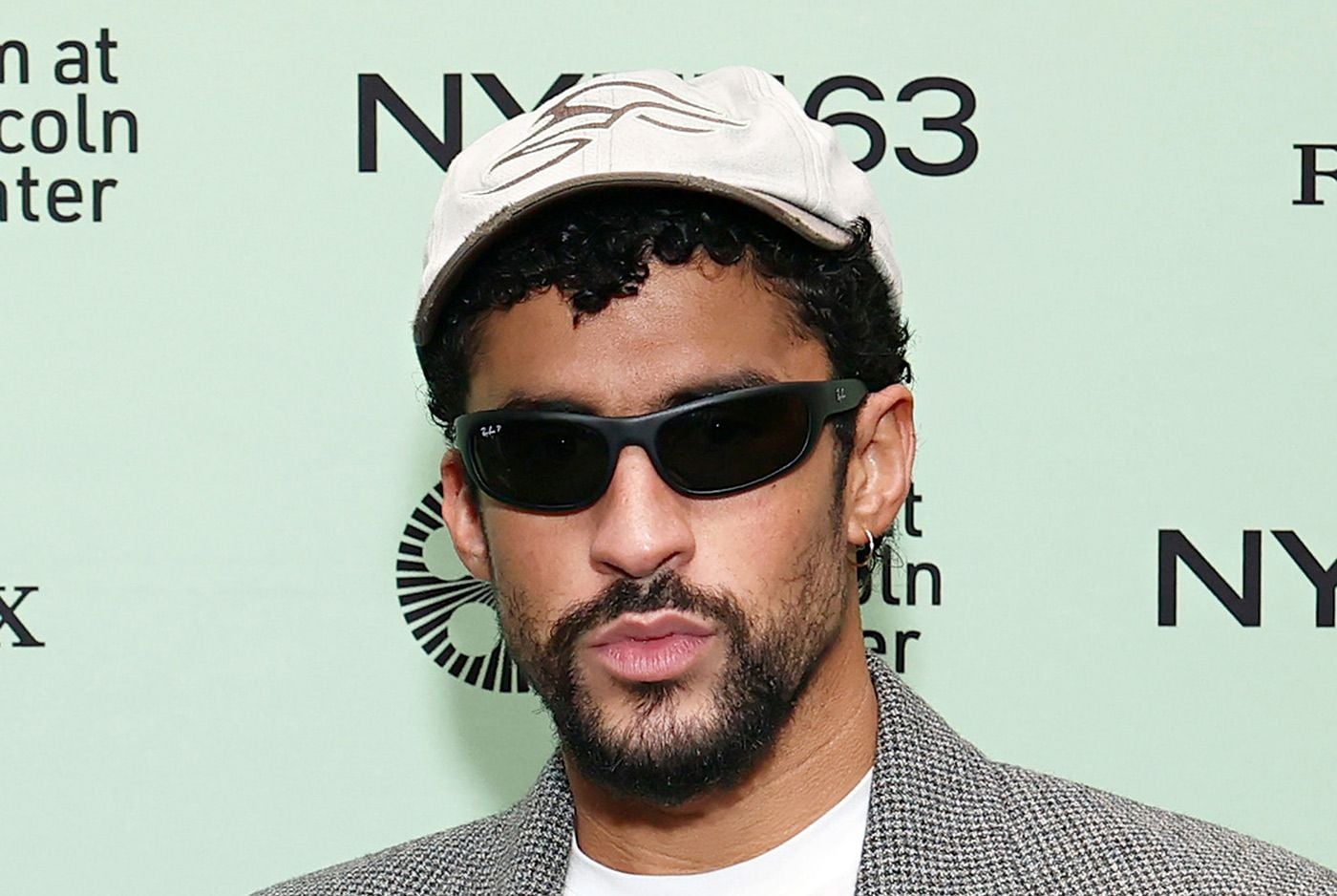 Mission District Community Group to Host Bad Bunny Lookalike Contest During Super Bowl Week