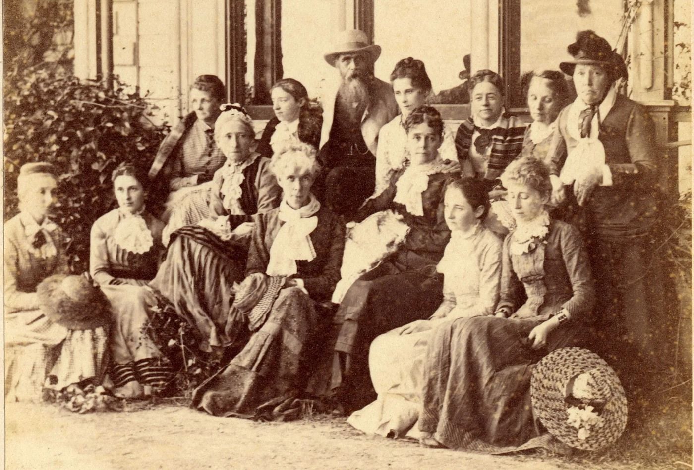 New Book Explores the Bay Area's First Cult, Which Called Santa Rosa Home