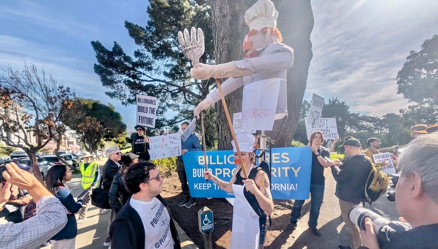 Pro-Billionaire March Unintentionally Inspires Creative and Hilarious Counter Protest