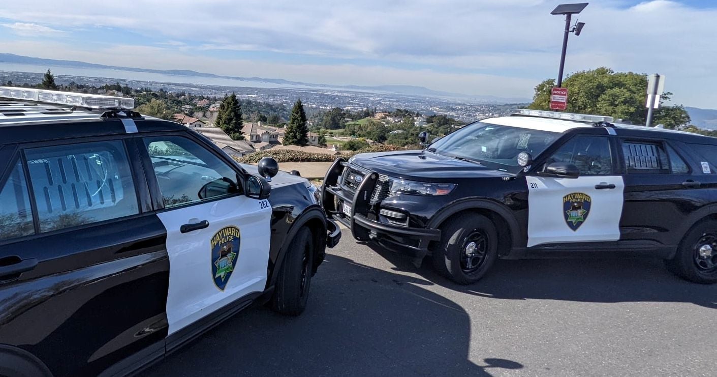 Police Pull Oakland Woman Over After Thieves Put License Plates Tied to a Crime on Her Car