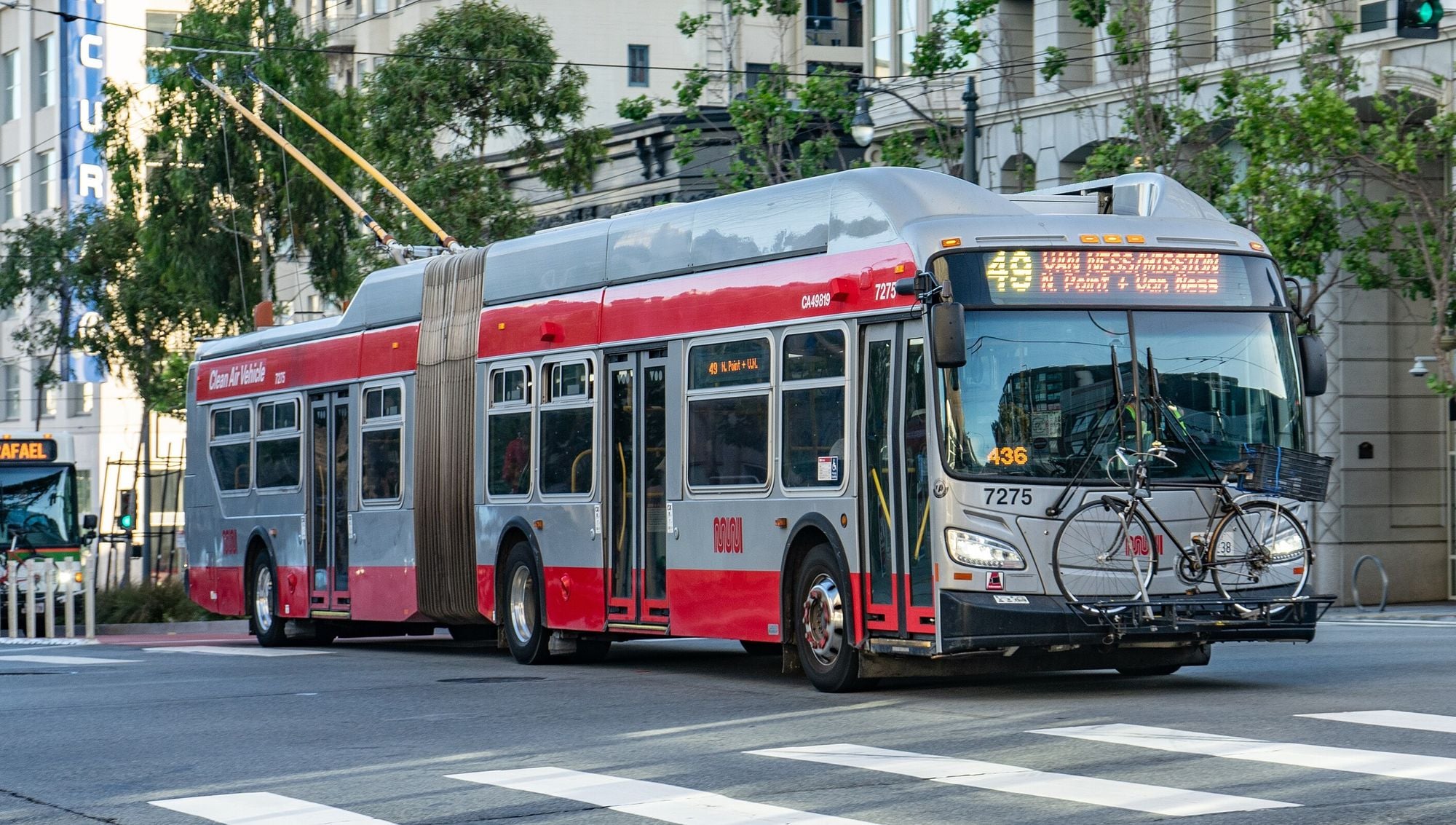 Woman In Hospital From Stabbing on Bus Following Argument Between Passengers