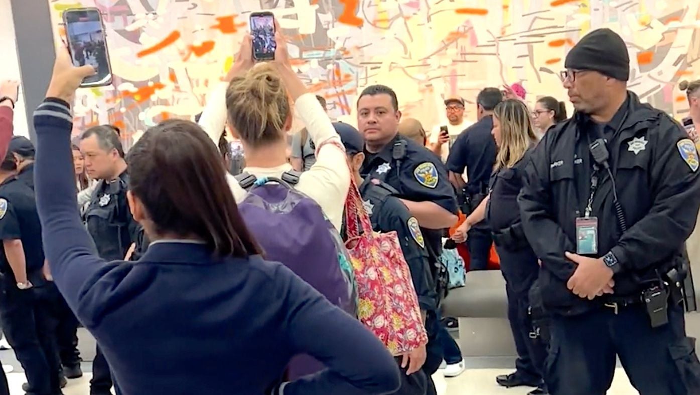 SFPD May Have Violated Sanctuary Laws By Helping ICE at SFO, Bystander Files Lawsuit