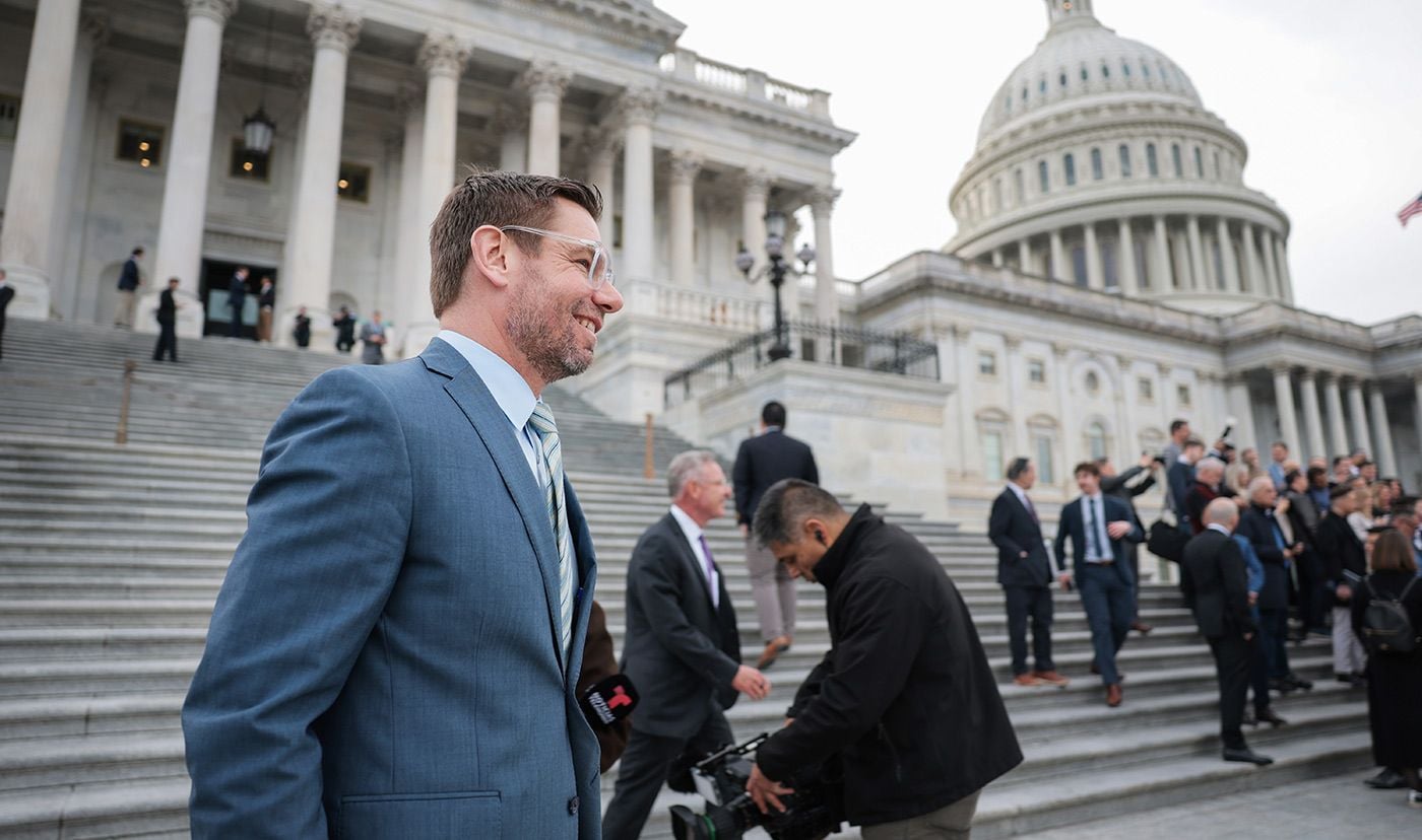 Governor's Race Reshuffles In New Poll With Swalwell Pulling Ahead, Thank God