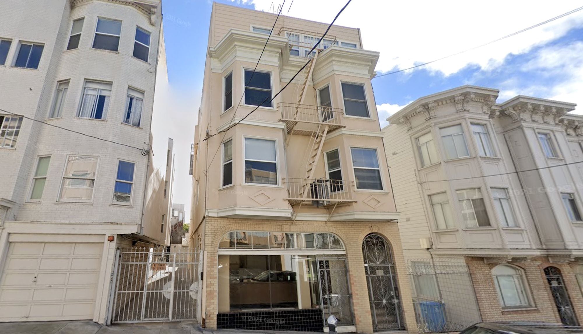 Person Injured After 100-Year-Old Russian Hill Elevator Falls Three Floors