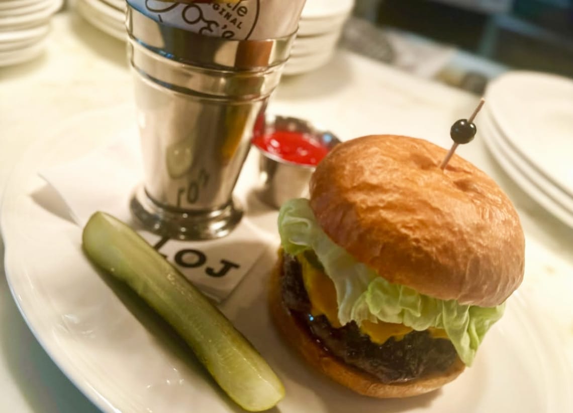 Original Joe's Team to Open Burger Spot In West Portal