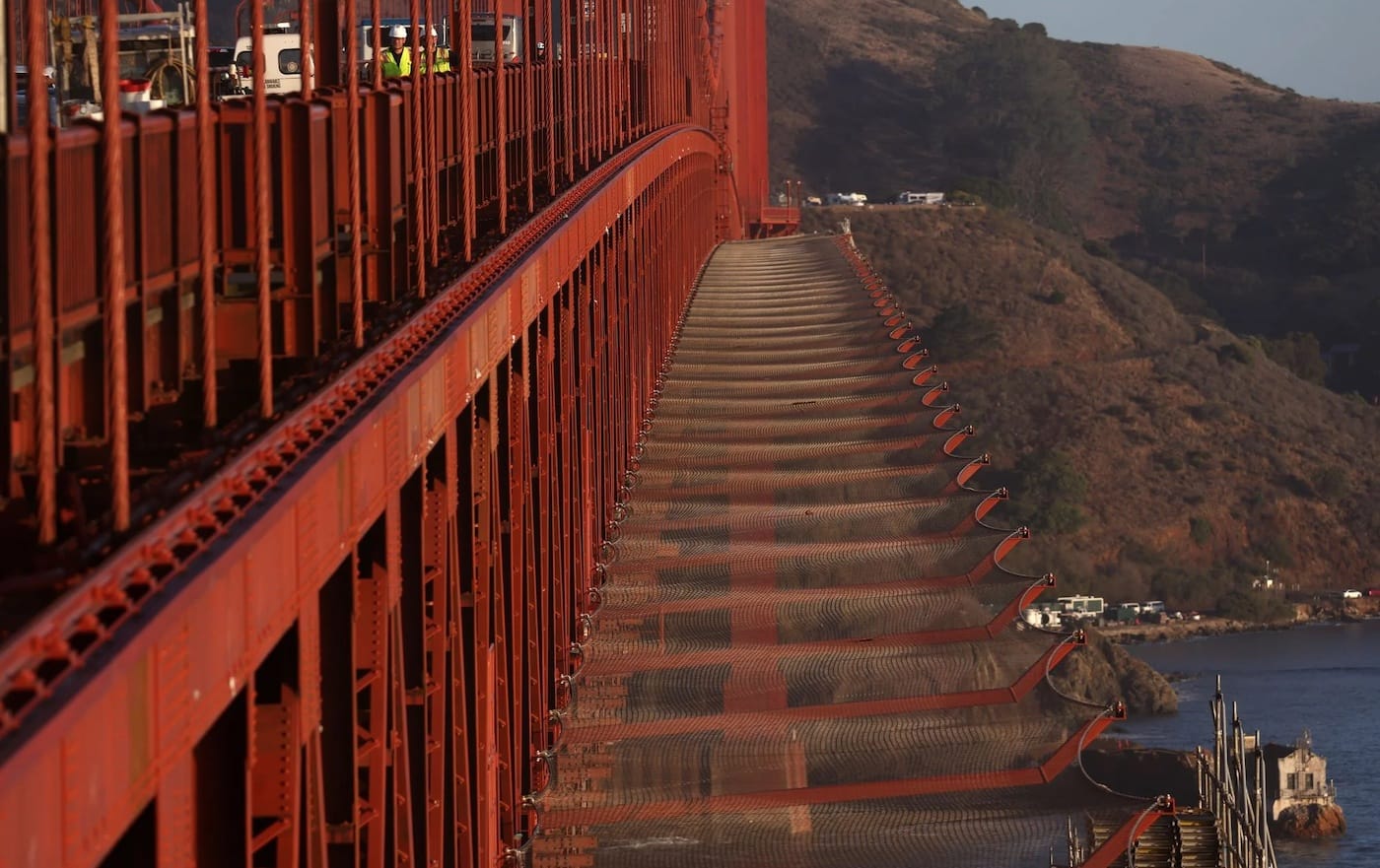 Golden Gate Bridge Suicide Net Inspires New Federal Barrier Bill
