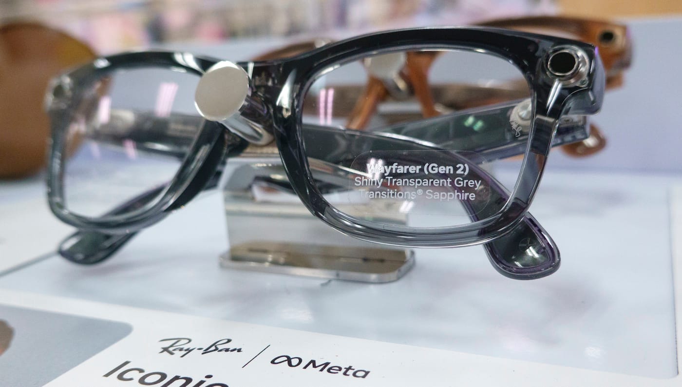 Meta Glasses Users Are Getting Their Cameras Bricked After Tampering With LED