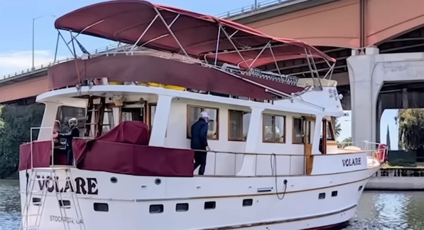 Boat That Sank In July Will Be Left on the Bottom of the Bay