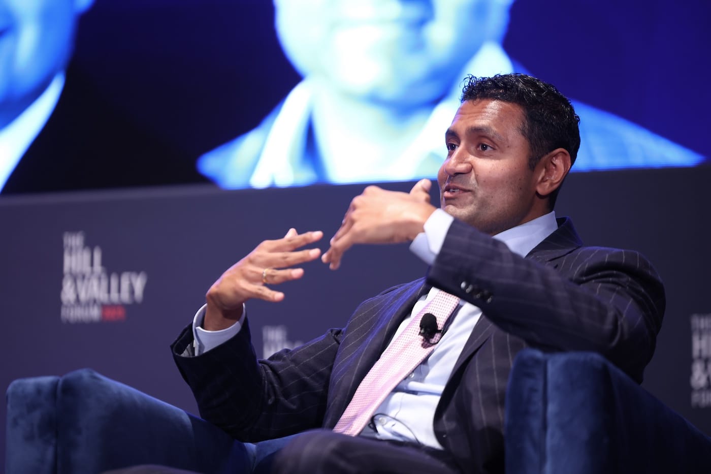 Smoking Becomes Trendy In Silicon Valley Because Some Researchers Believe AI Will Cure Cancer