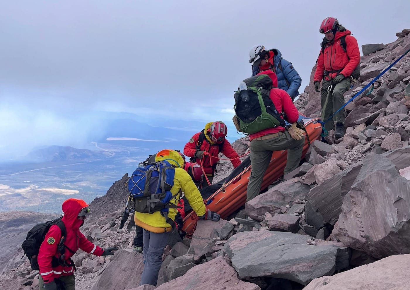 Bay Area Rescuers Brave High Wind, Falling Rock to Save Injured Mount Shasta Climber