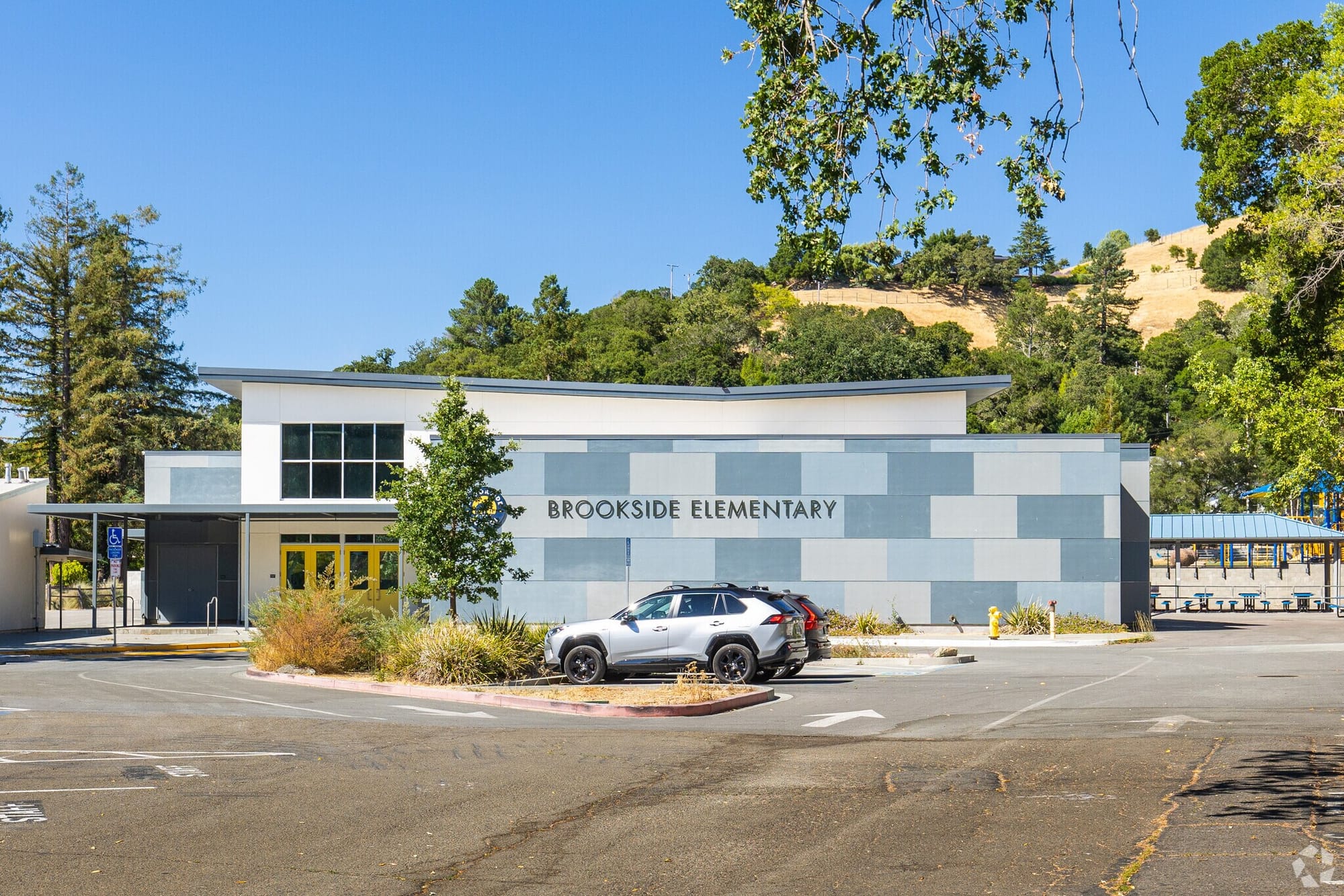 Police Link Juveniles to Antisemitic Graffiti at Marin County Elementary School