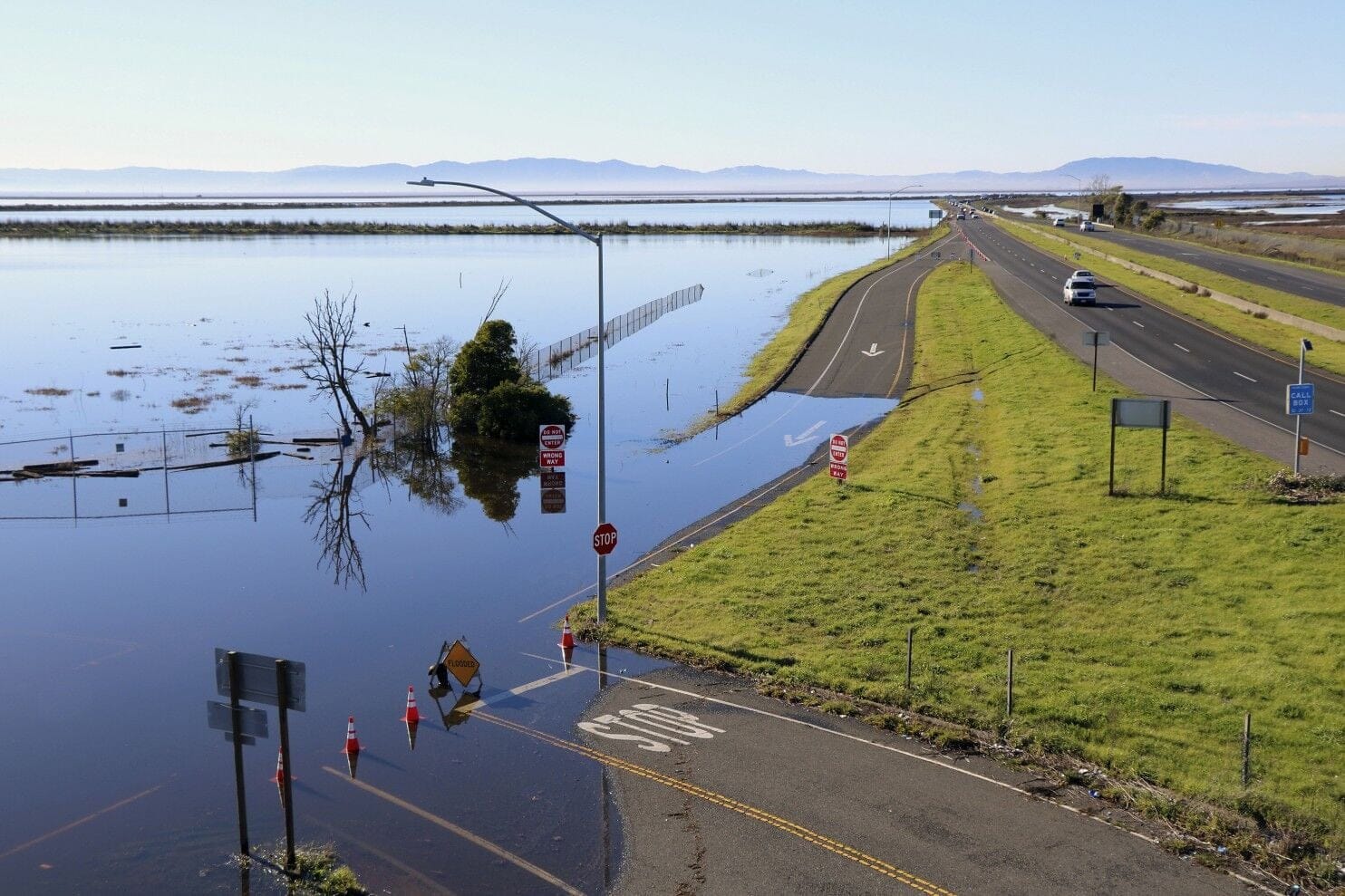 El Niño Flooding Could Inundate SFO, the Bay Bridge Toll Plaza, and More
