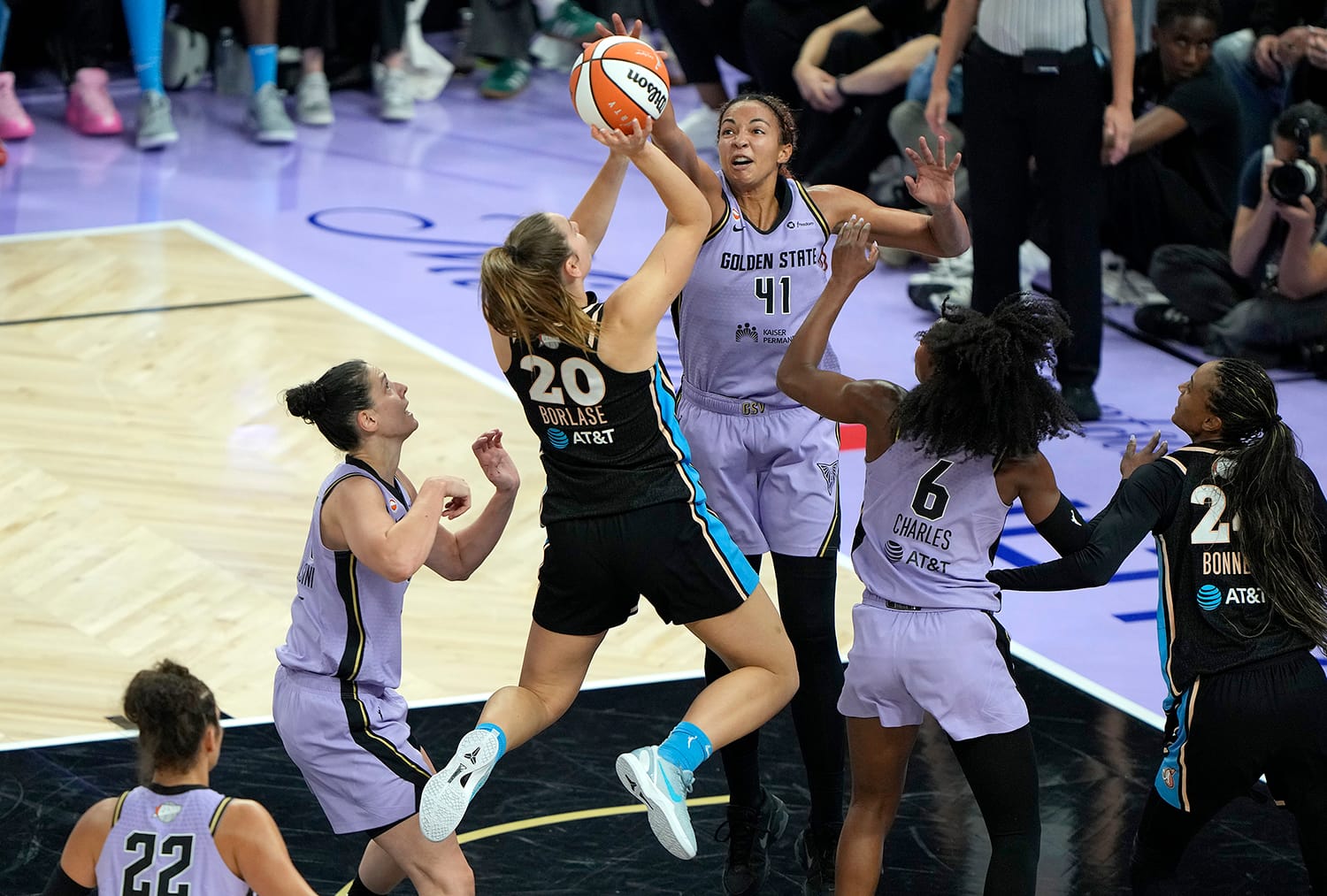 Day Around the Bay: Valkyries Take Game 5